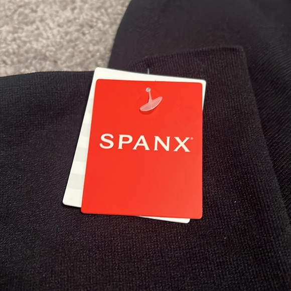 Spanx leggings - Picture 2 of 4